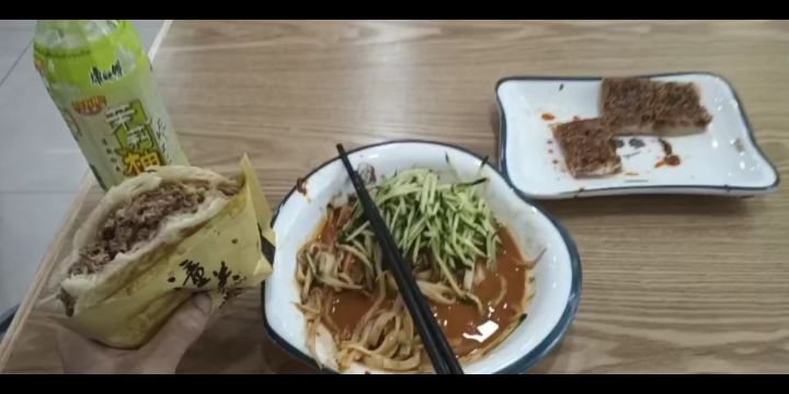 标准花园青玉德!走过看过别错过!! 炉石 生活截图