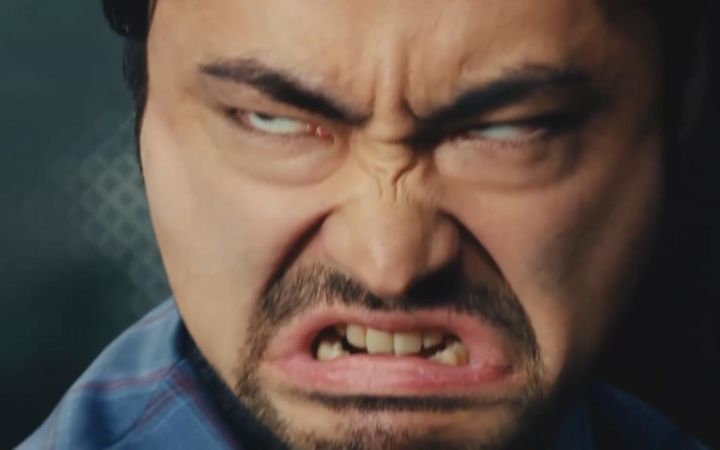 山田孝之究竟欠了索尼多少钱截图