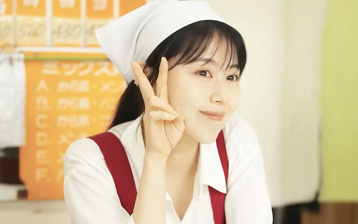 有村架纯饰演陪酒小姐?!Netflix漫改电影《千寻小姐》正式预告截图