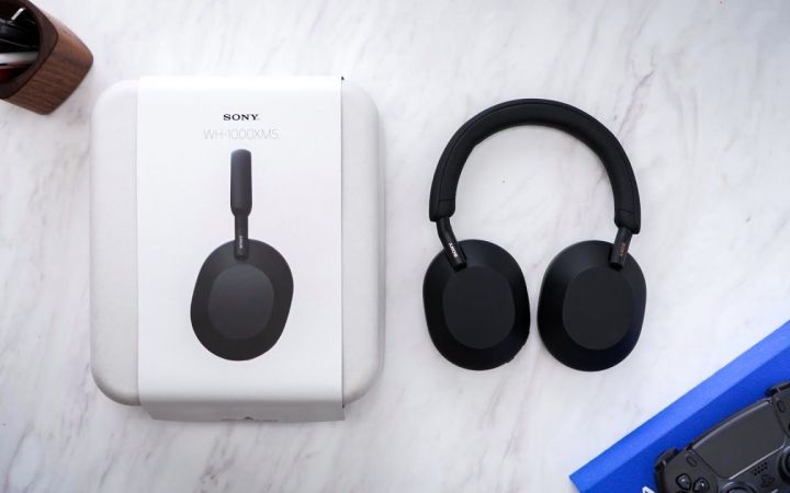 【耳机开箱】索尼Sony WX1000M5 降噪耳机开箱测评截图