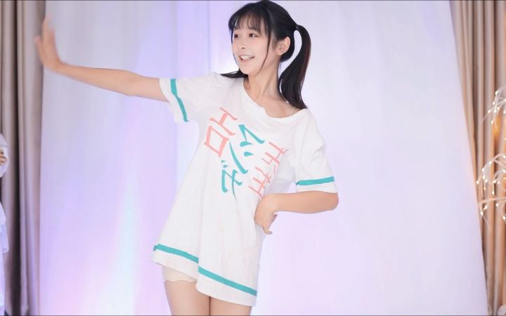 【鱼子酱】《染上你的颜色》和泉纱雾限定 直播跳舞录屏截图