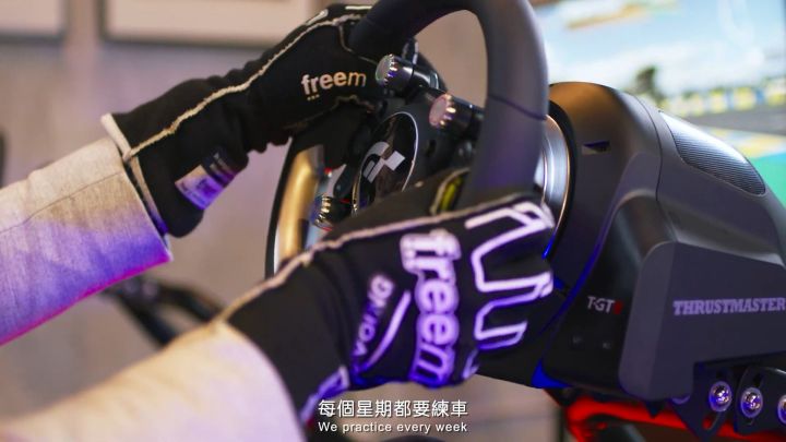 《GT赛车7》赛车手欧阳若曦截图