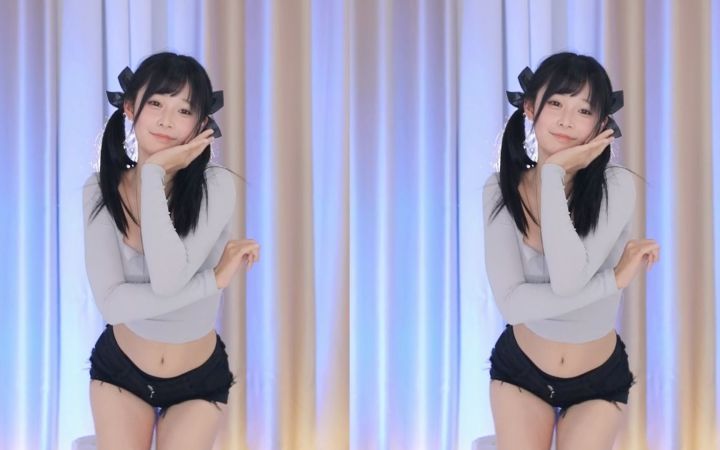 【鱼子酱】《Rollin'》常服套装 直播跳舞录屏截图