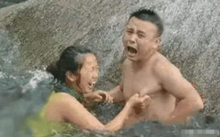 闲着没逝干，玩了十多吧呼啦圈截图
