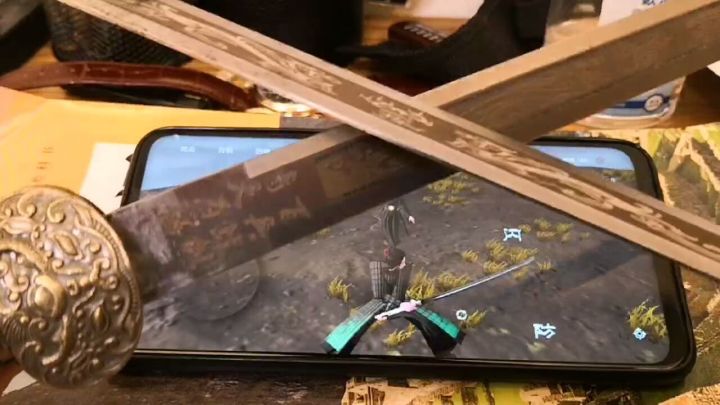 当你用剑打弈剑截图