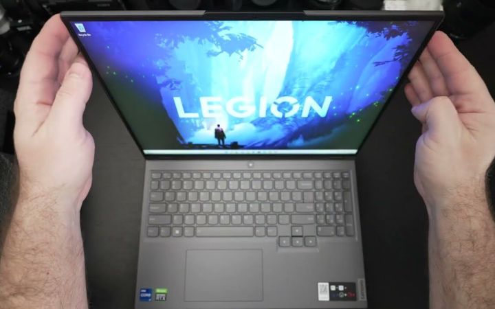 【笔记本开箱】联想Lenovo Legion 5i Pro 2022款开箱截图