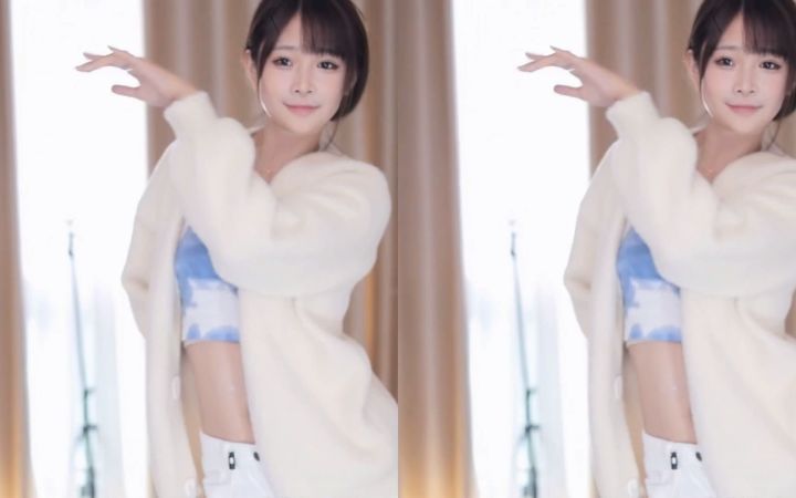 【鱼子酱】《1》白色常服套装 直播跳舞录屏截图