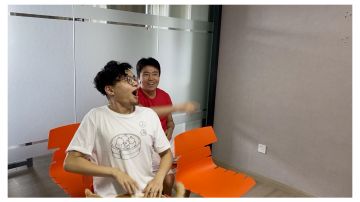 如三拿奖啦哈哈哈哈