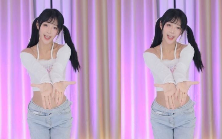 【鱼子酱】《ふわふわ時間》常服套装 直播跳舞录屏截图