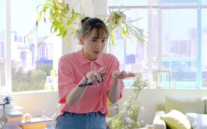 新垣结衣出演《Nintendo Switch 运动》最新CM 保龄球篇截图