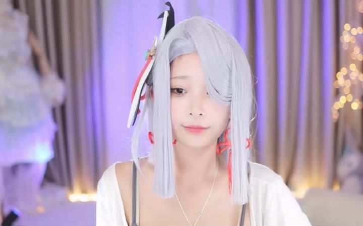 【鱼子酱】《Shake it》申鹤制服限定 直播跳舞录屏截图