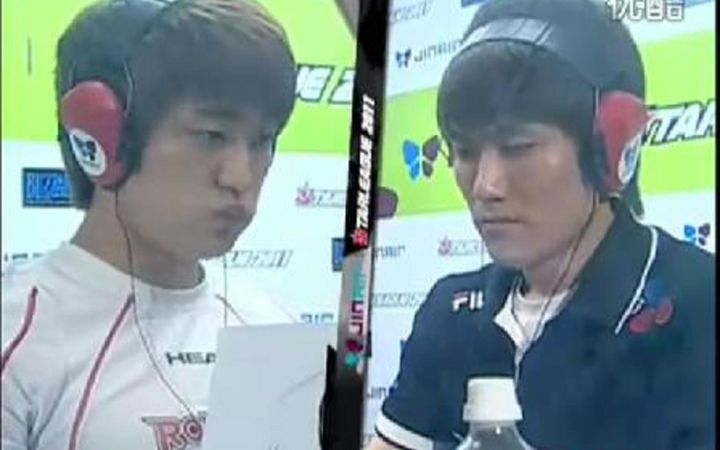 【PLU中文解说】韩国星际1 110713 JinAir OSL 16强第一日 Flash(T) vs Hydra(Z) 第二场截图