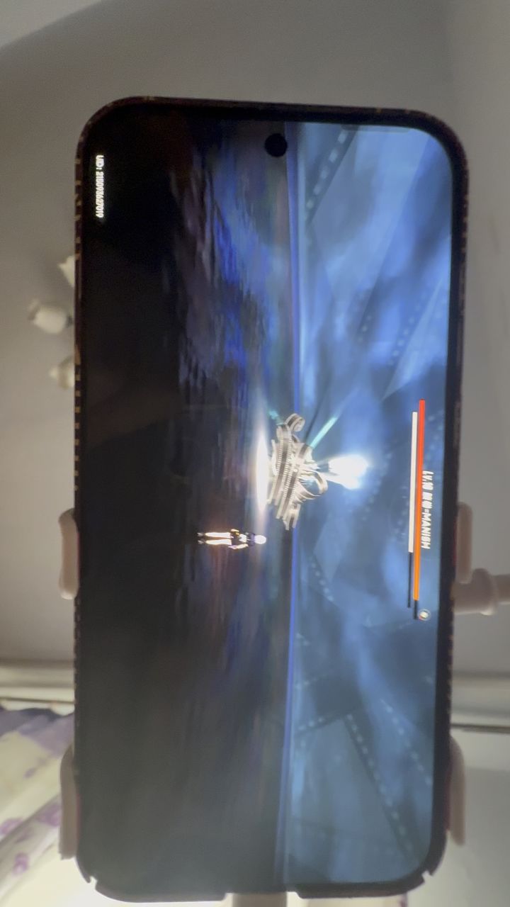 这tm啥啊,换人呢?技能呢?这就bug了截图