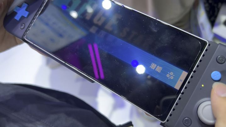 cj苍翼细胞人试玩截图