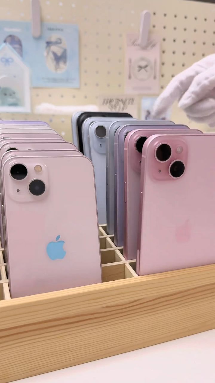 🎧耐看的黑色iPhone16pro max截图