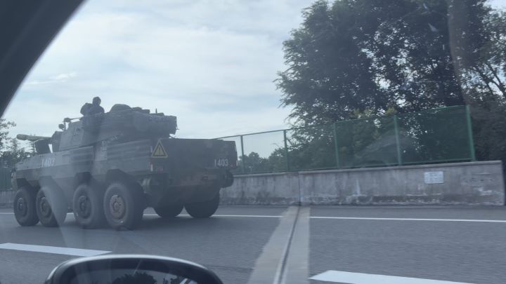 这是在干什么?(这个让拍吗?)截图