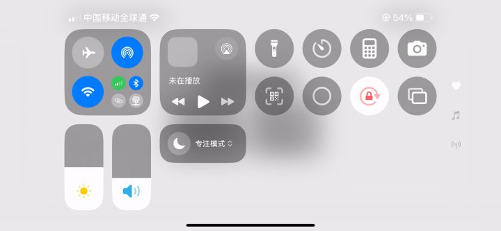 游戏一直闪退。到底怎么了。截图