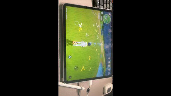 你们新游戏里的歌还蛮多的嘛😳截图
