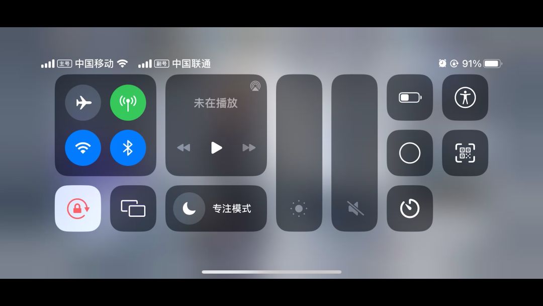 video-3595489