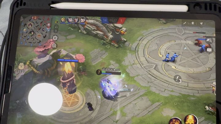设置120赫兹,但是实际达不到怎么回事?截图