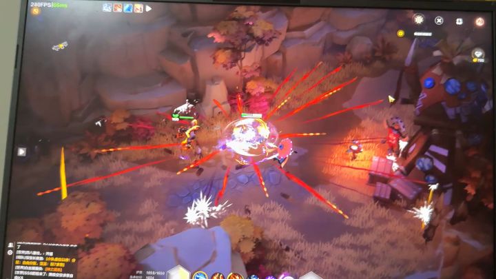新暗金手套穿上就报错bug截图