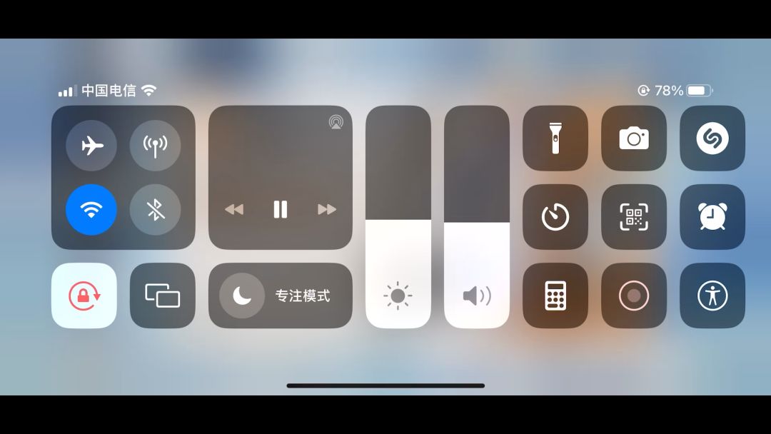 video-3676677