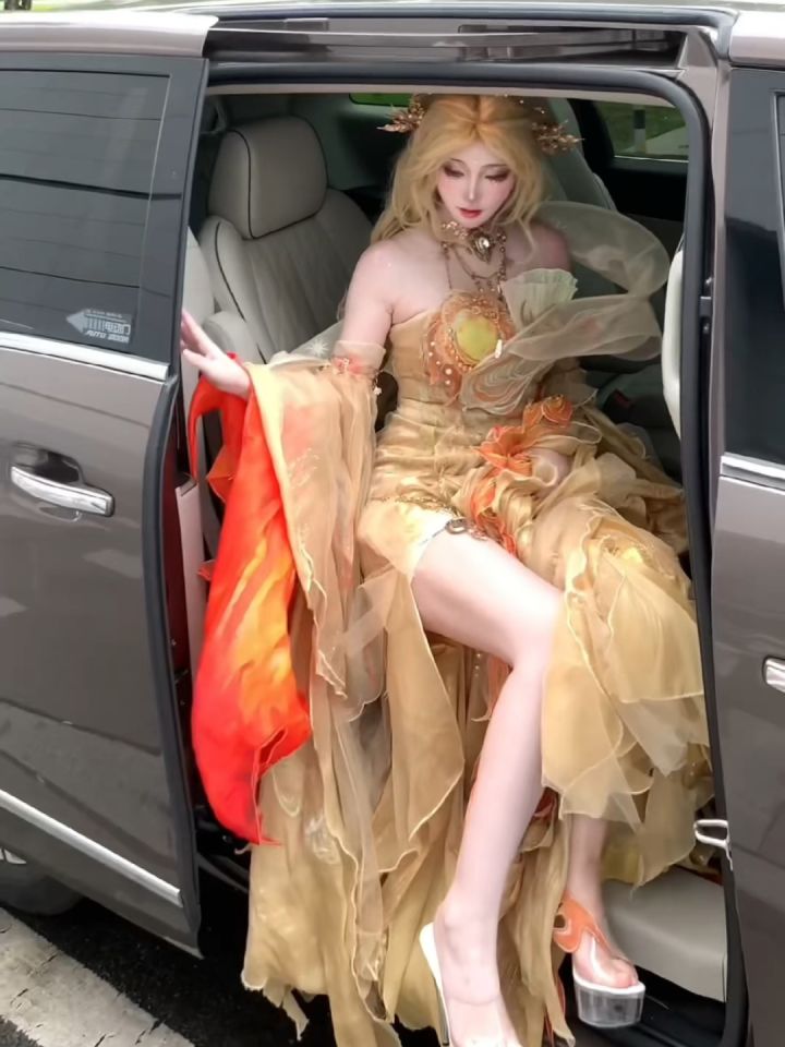 【逆水寒cos】神耀苍天,姐姐美不美?~截图