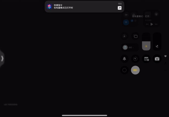 典型的先给你一块糖,再给你一巴掌,再给你1块糖,再给你一巴掌截图
