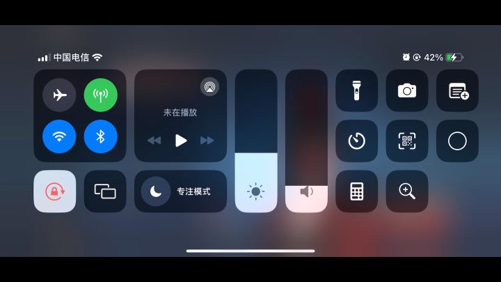 今天也是当了一次女娲,捏出自己的新老婆,真令人心情愉悦。截图