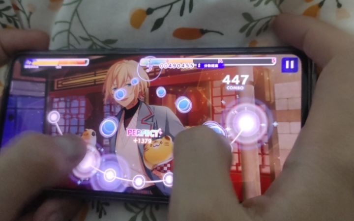 《手忙脚乱、大年夜》截图