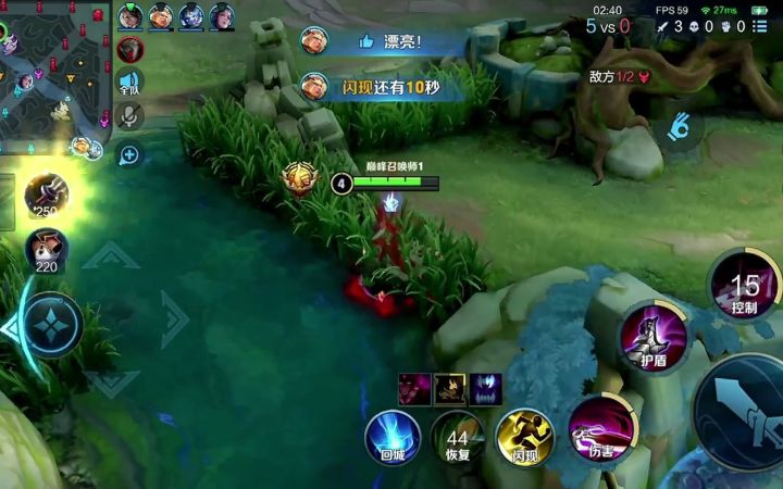 战神吕布对线亚瑟,各种1V4杀鸡一样截图
