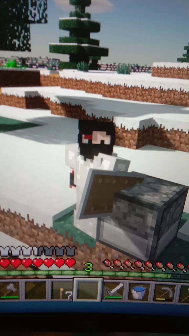video-1543250