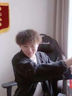 个人卫生必须注意到位嗷#坦神黎明 #搞笑截图