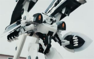 前方核能！6米巨型可动机甲『白鸦』匠心独造全纪录-《重装战姬》