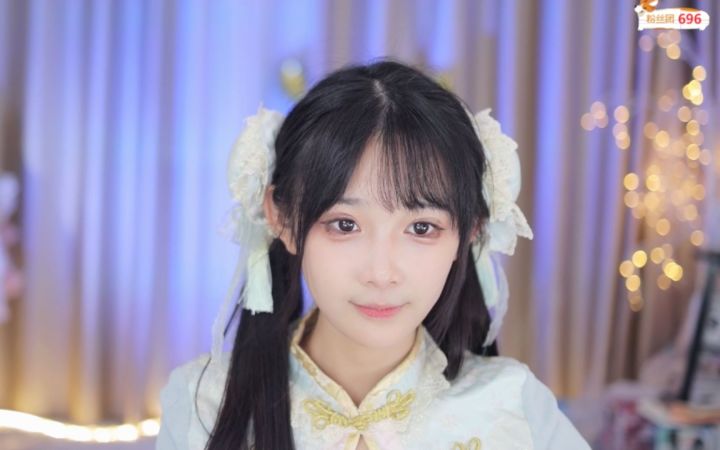 【鱼子酱】《6》中华风洛丽塔打歌服套装 直播跳舞录屏截图