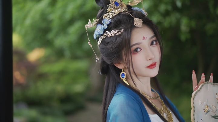 “人们都说我是红颜祸水,但我赵飞燕,从不认同。”截图