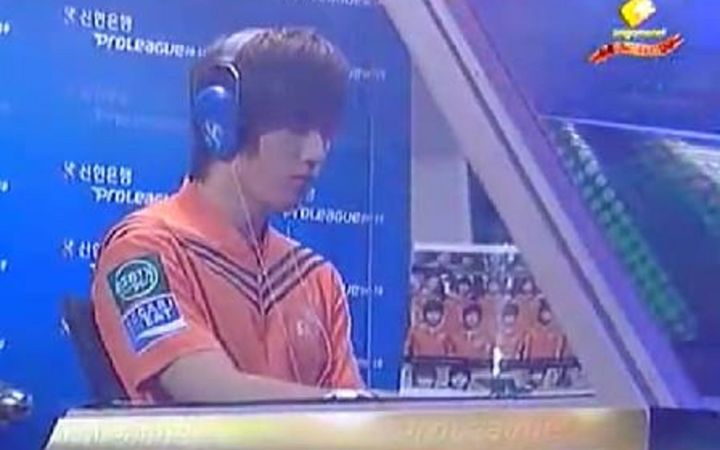 【PLU中文解说】韩国星际1 100724 SPL09-10 Bisu(P) VS Pure(P)截图
