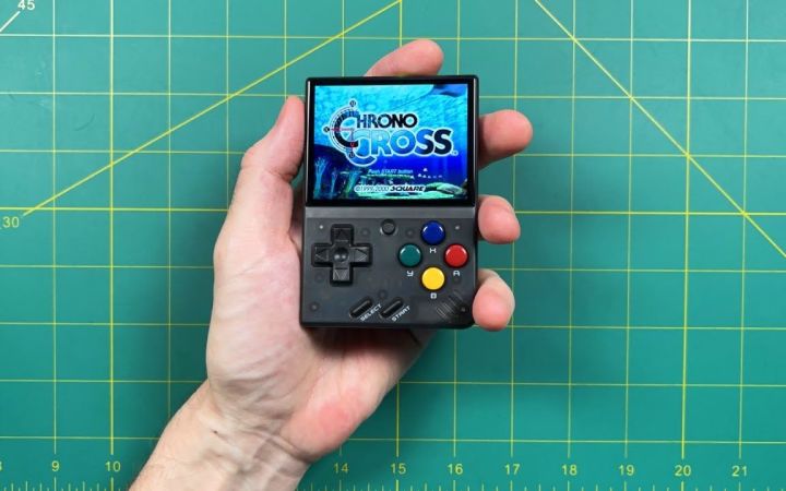 黑透色Miyoo Mini v2 快速测评截图