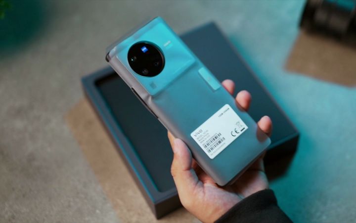【手机开箱】vivo X80 Pro 开箱上手截图